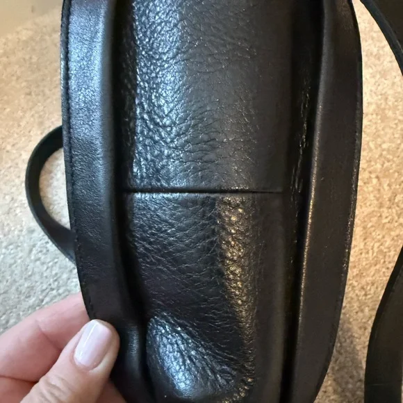 Madewell micro Sydney black leather crossbody convertible bag - Picture 9 of 11